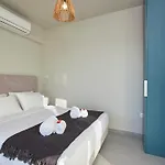 Luxury Resident شقة *