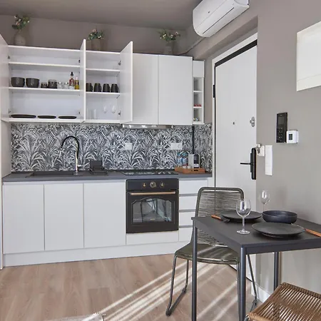 Apartment Luxury Resident